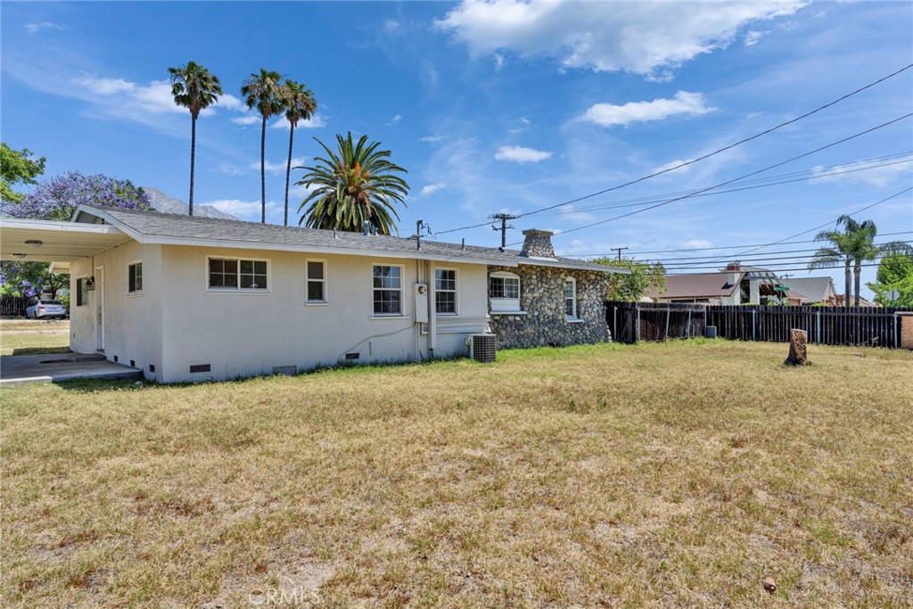 6910 Carnelian Street Property Photo 9