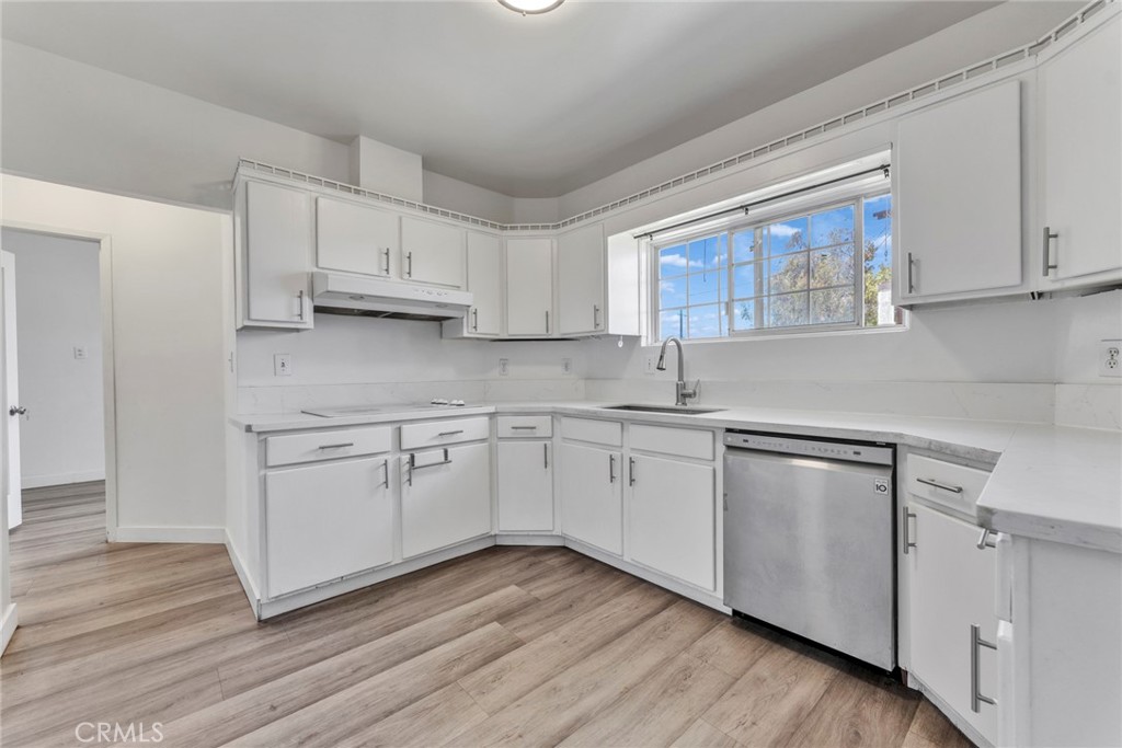 6910 Carnelian Street Property Photo 24