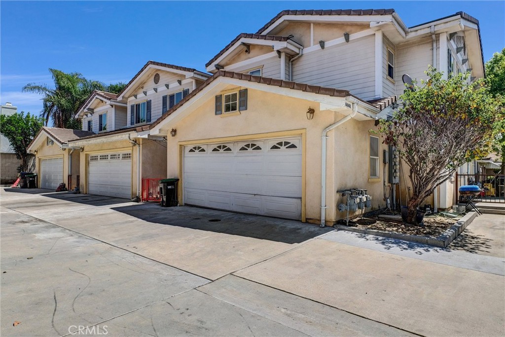 6648 Riverside Drive 3 Property Photo