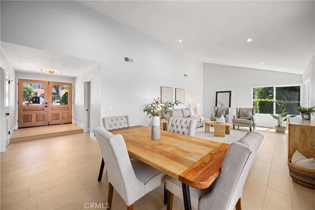 9211 Regency Way Property Photo 10