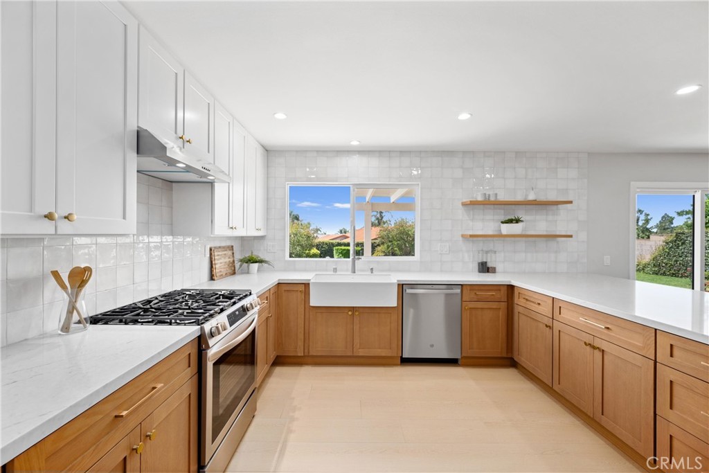9211 Regency Way Property Photo 16