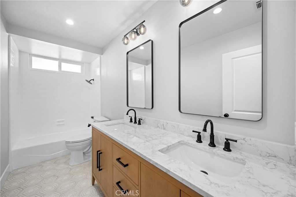 9211 Regency Way Property Photo 21