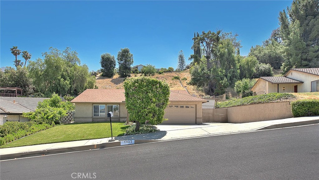 1842 Fern Hollow Drive Property Photo 1