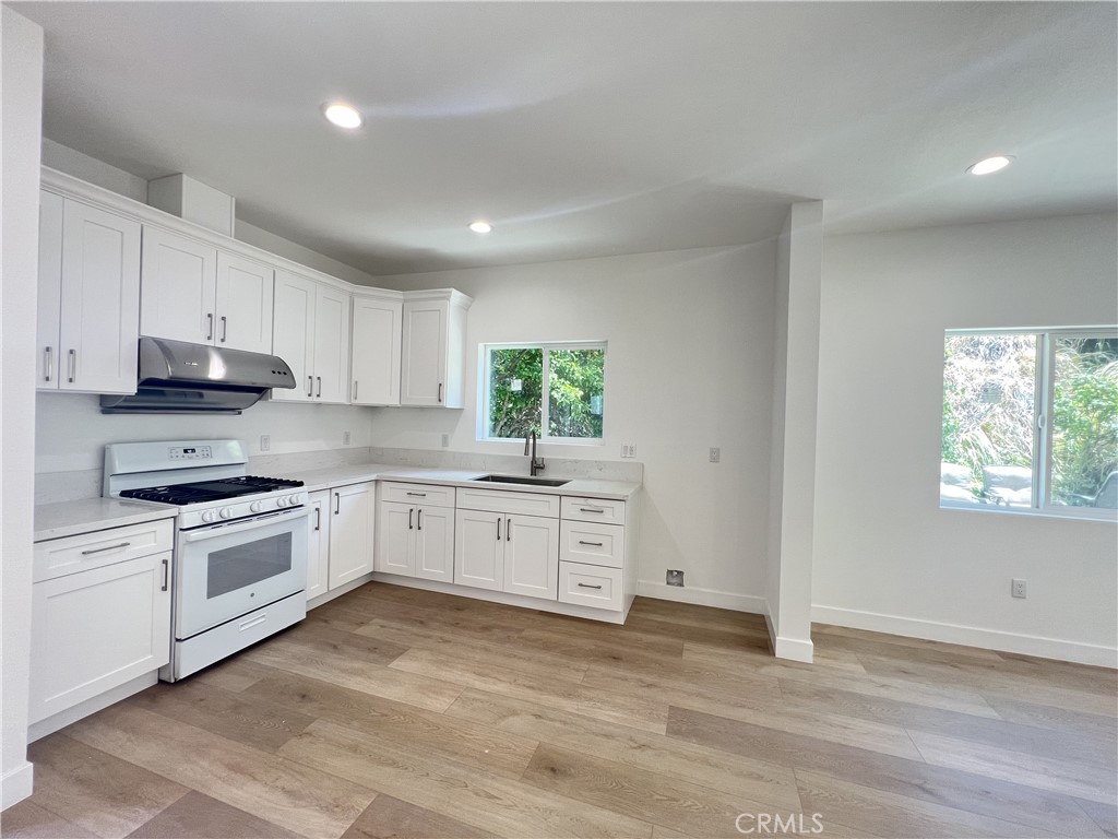1210 Flintlock Road 2 Property Photo 1