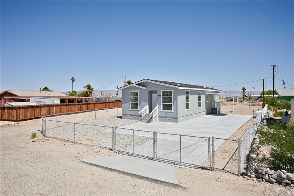 2912 Cerritos Court Property Photo 1
