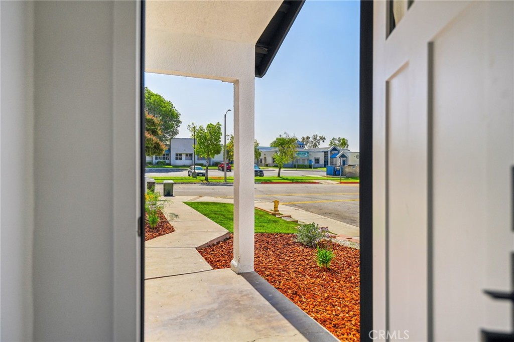 7652 Plumaria Property Photo 6