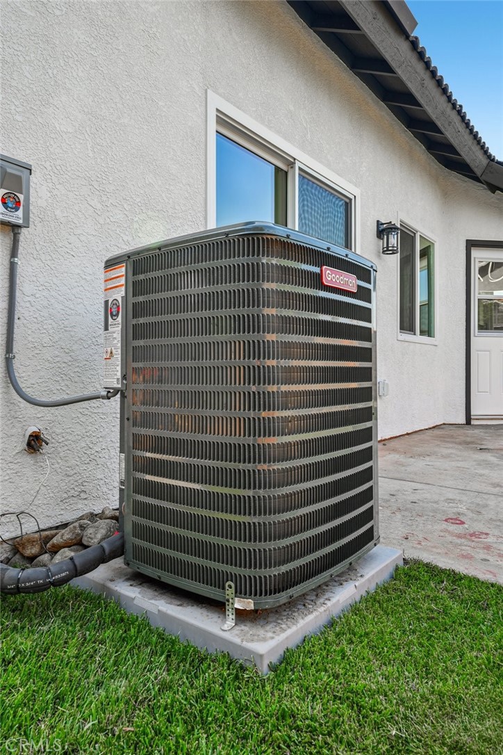 7652 Plumaria Property Photo 34