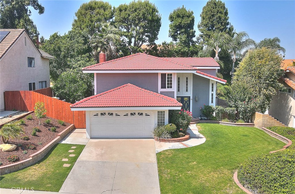 24 Edgebrook Drive Property Photo 1
