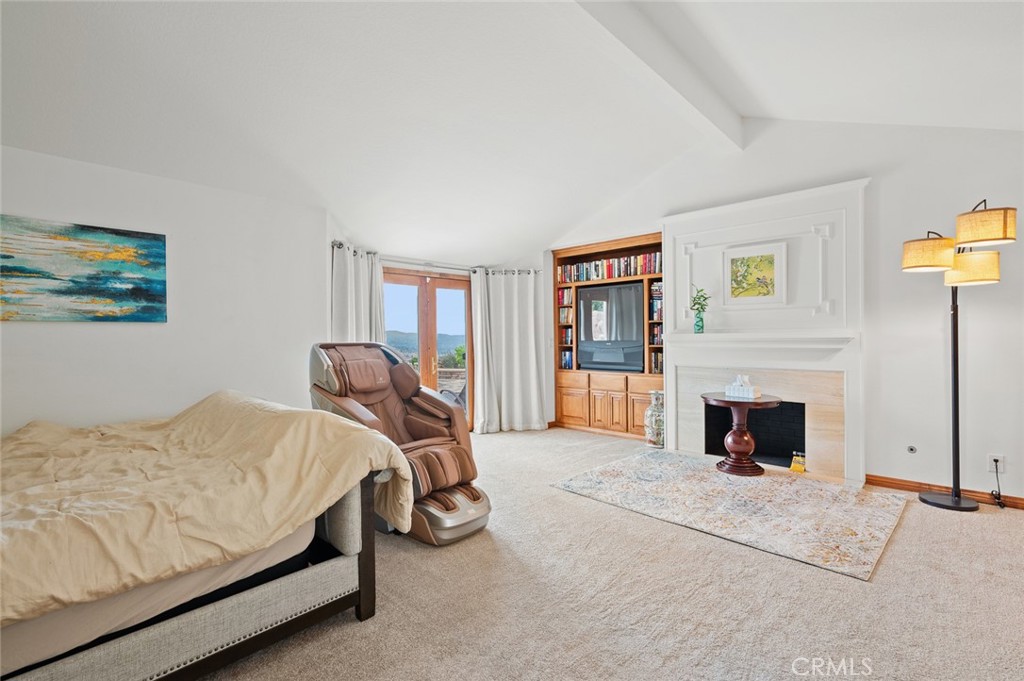 22410 Starwood Drive Property Photo 10
