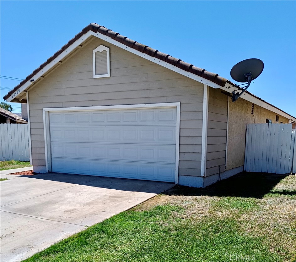 24469 Tyann Court Property Photo 2