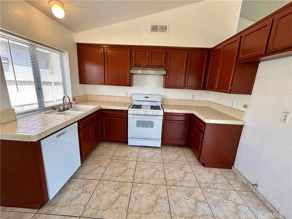 24469 Tyann Court Property Photo 17