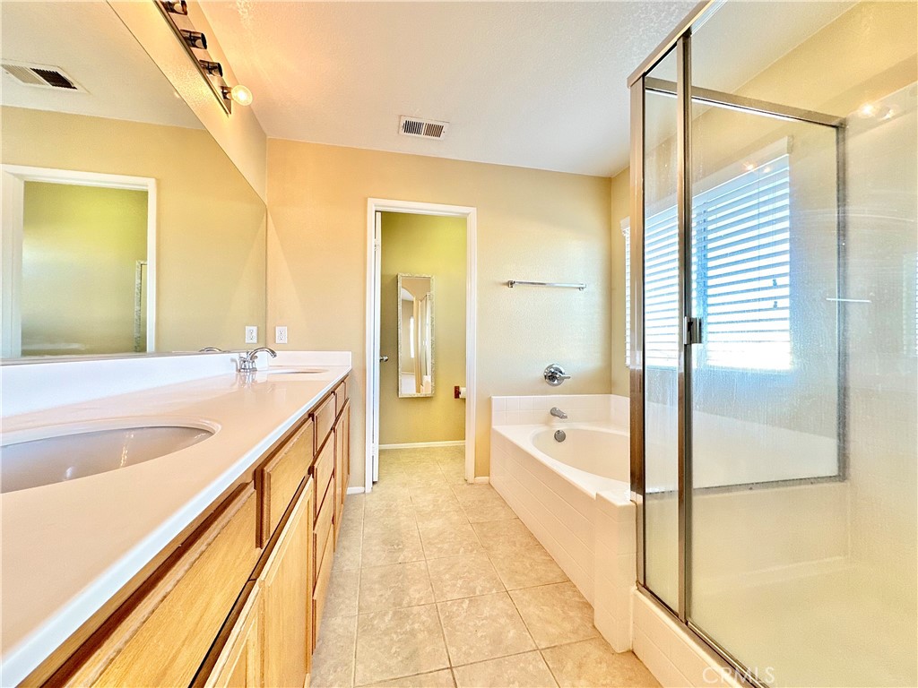 14773 Delicious Street Property Photo 14