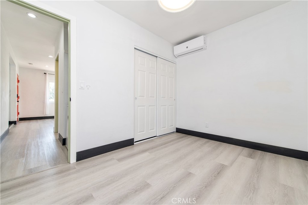 10123 Beach Street Property Photo 13
