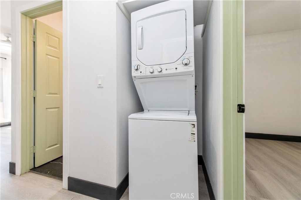 10123 Beach Street Property Photo 17