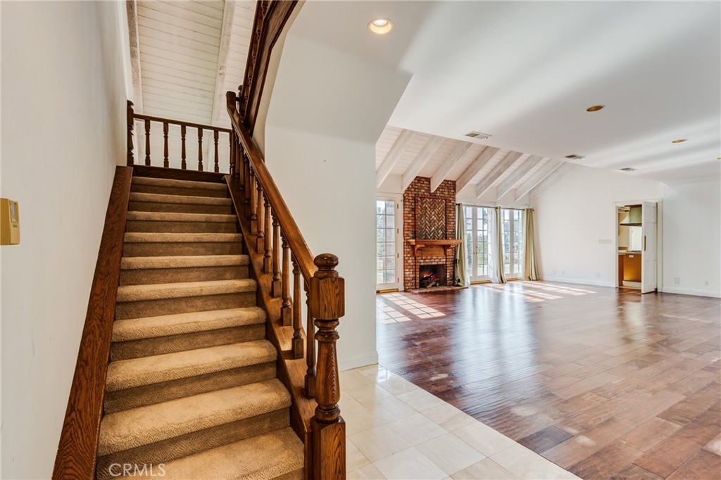 2945 Steeplechase Lane Property Photo 8