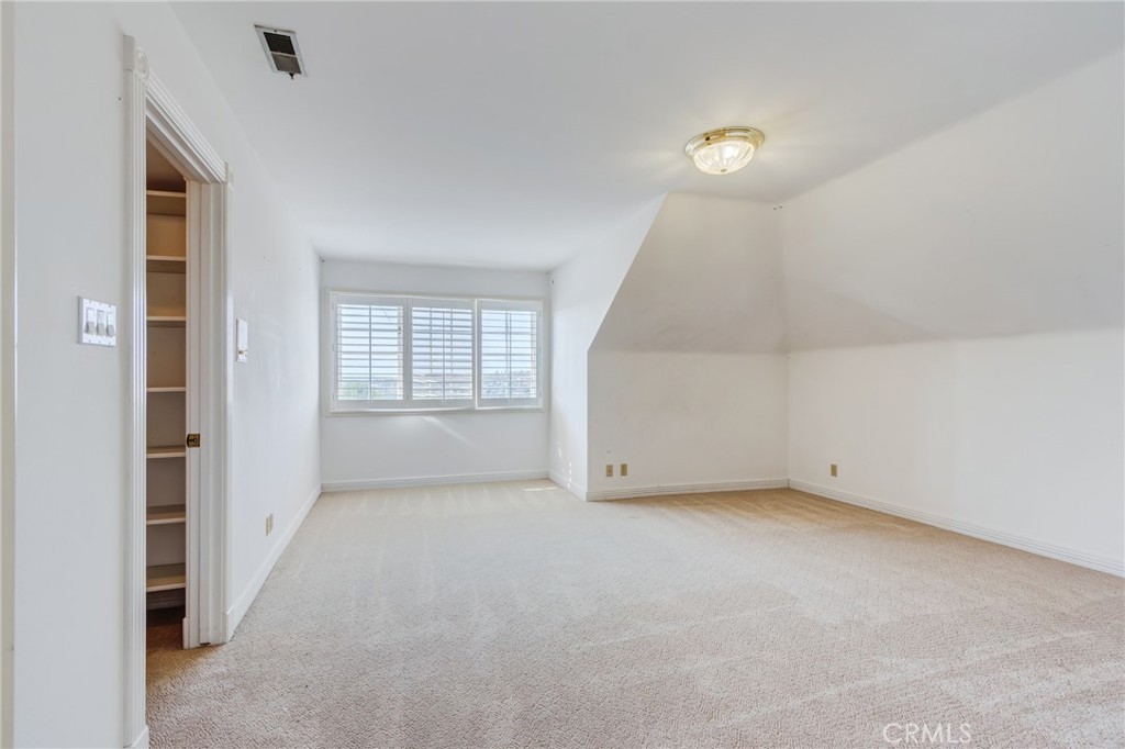 2945 Steeplechase Lane Property Photo 45