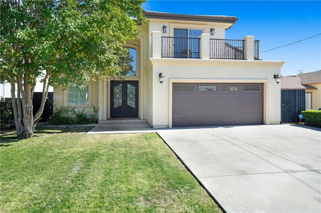 6522 N Golden West Avenue Property Photo 1