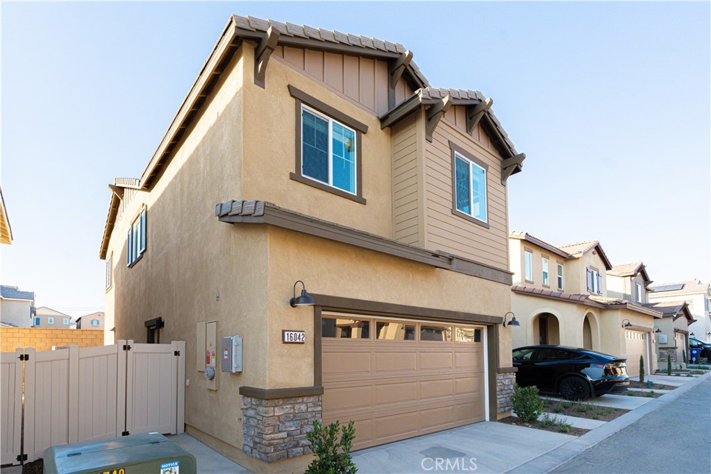 16042 Olivas St Property Photo 1