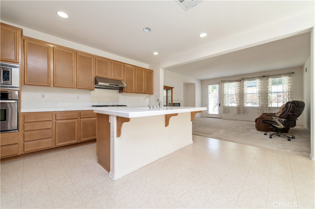 10324 Bold Red Drive Property Photo 3