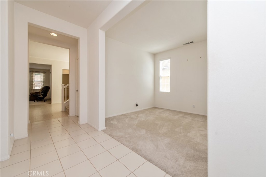 10324 Bold Red Drive Property Photo 4