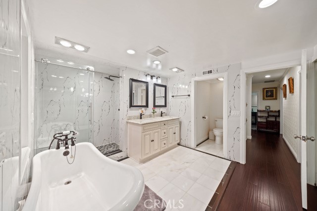 2010 Wilson Avenue Property Photo 12
