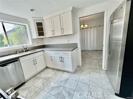 221 S Gale Drive 206 Property Photo 9