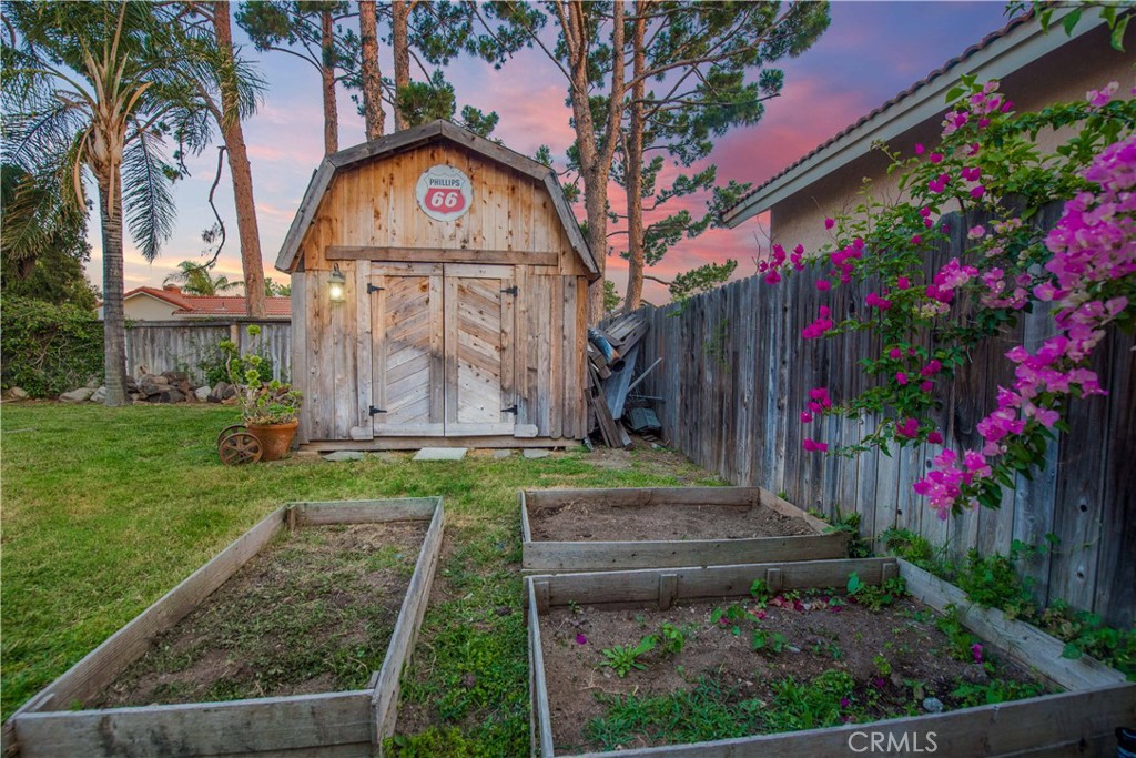 11025 Kenyon Way Property Photo 17