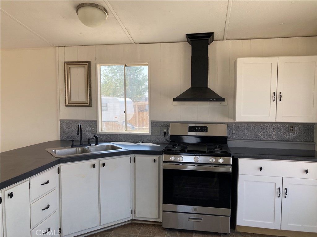 16450 Frontage Road 26