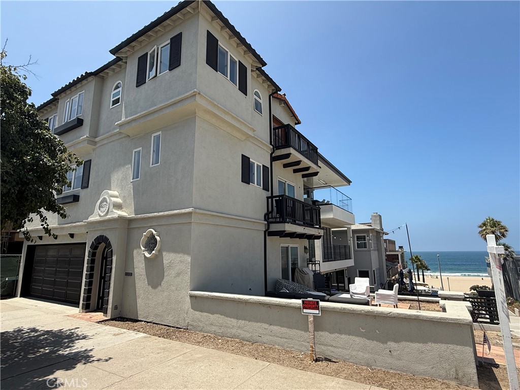 617 Manhattan Avenue Property Photo 1