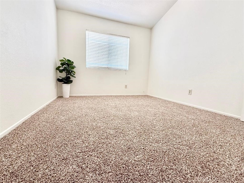 1387 Sycamore Lane Property Photo 8