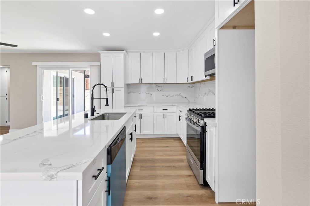 7364 Layton Street Property Photo 12