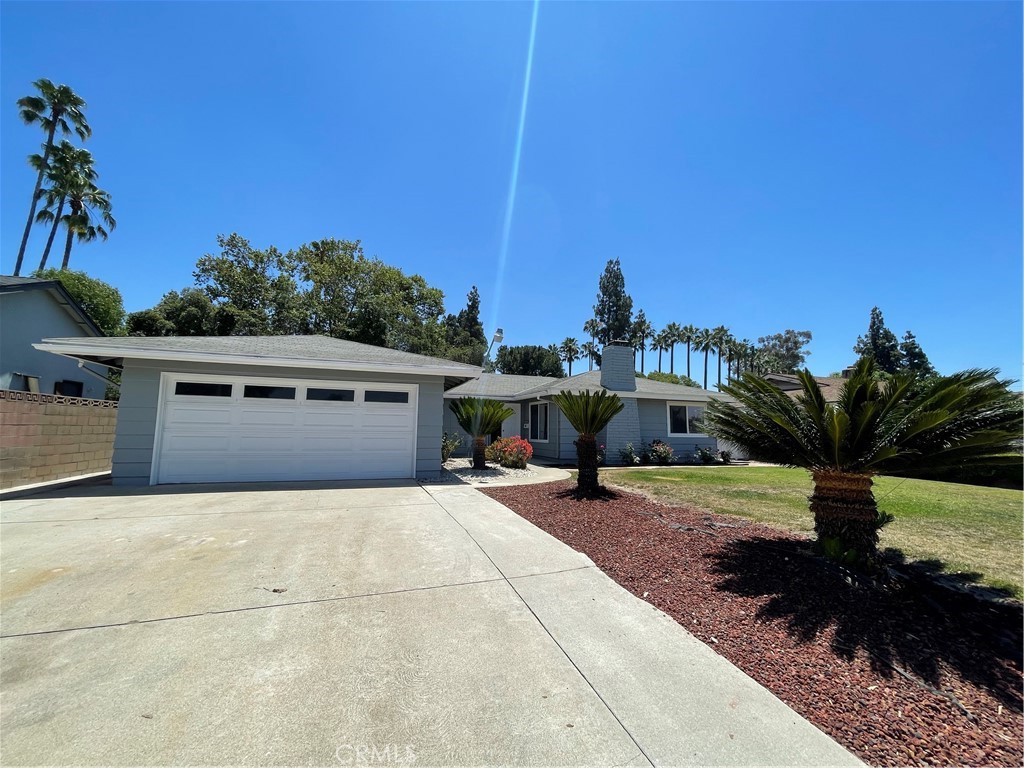 2150 Victoria Way Property Photo 1