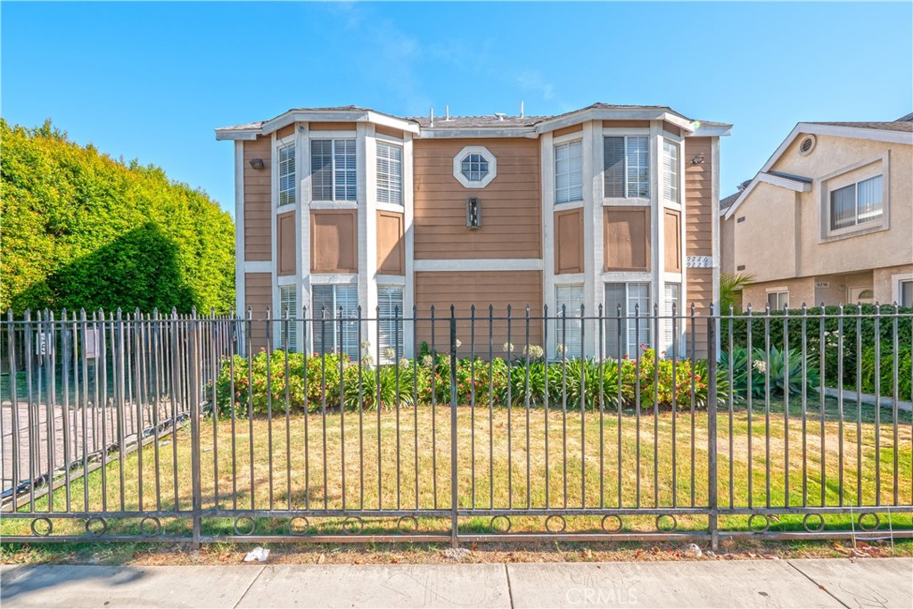 9228 Elm Vista Drive B Property Photo 1
