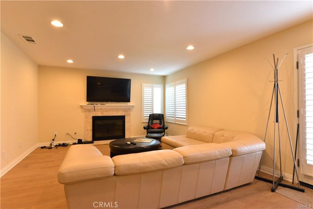 5436 Valinda Avenue Property Photo 15