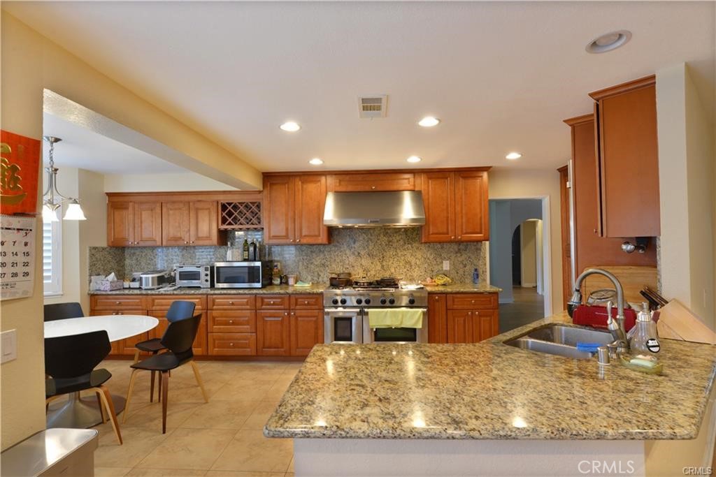 5436 Valinda Avenue Property Photo 16