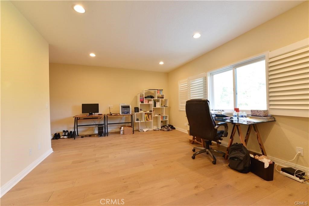 5436 Valinda Avenue Property Photo 35