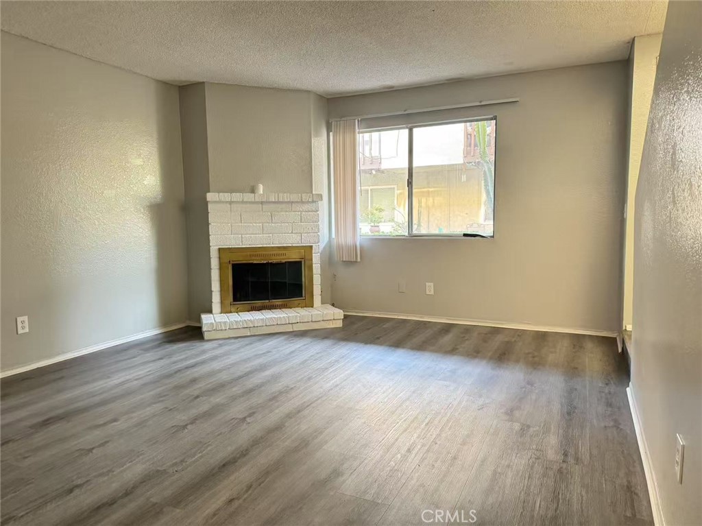 9100 Acacia Avenue Property Photo 1