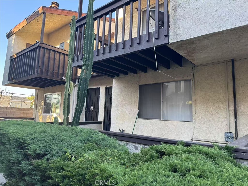 9100 Acacia Avenue Property Photo 19