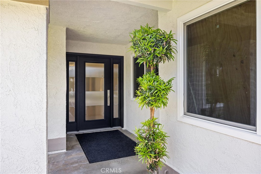 9185 Jadeite Avenue Property Photo 3