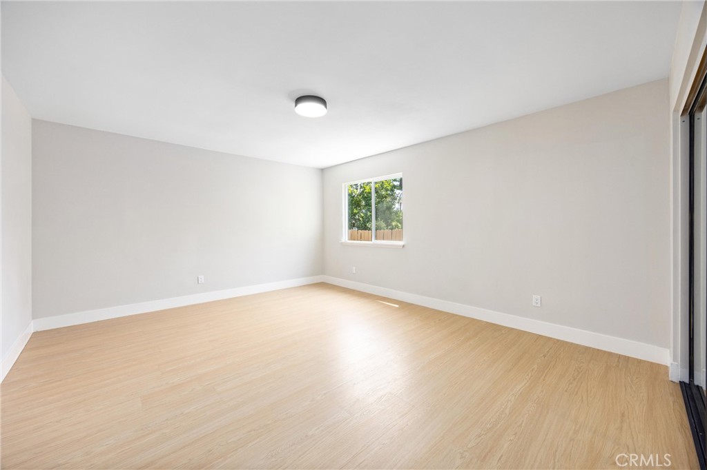 9185 Jadeite Avenue Property Photo 19