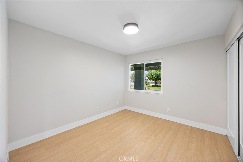 9185 Jadeite Avenue Property Photo 23