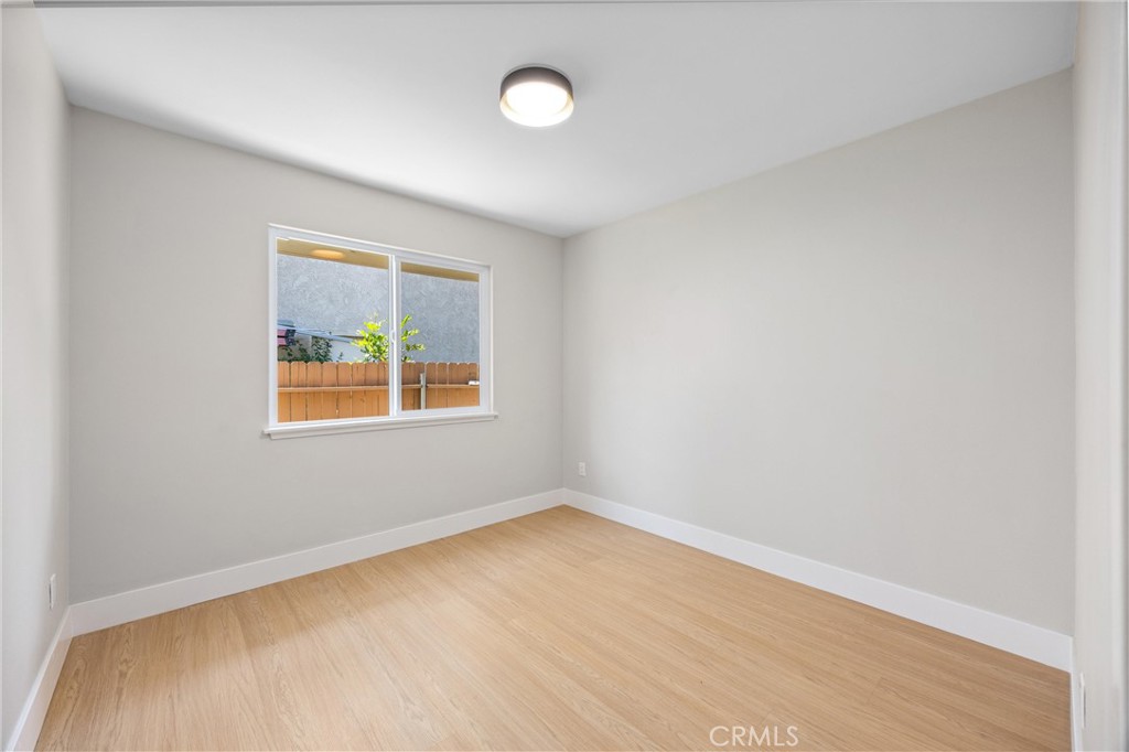 9185 Jadeite Avenue Property Photo 24