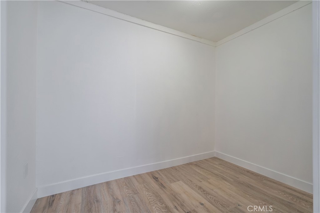 810 Jarrow Avenue Property Photo 24