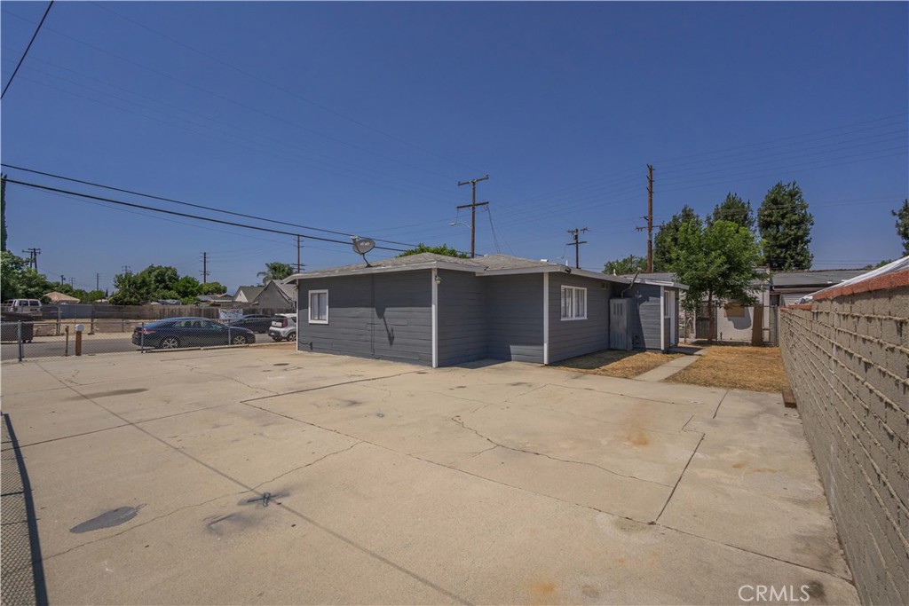 810 Jarrow Avenue Property Photo 29