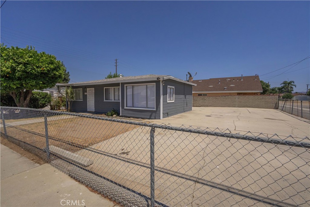 810 Jarrow Avenue Property Photo 31