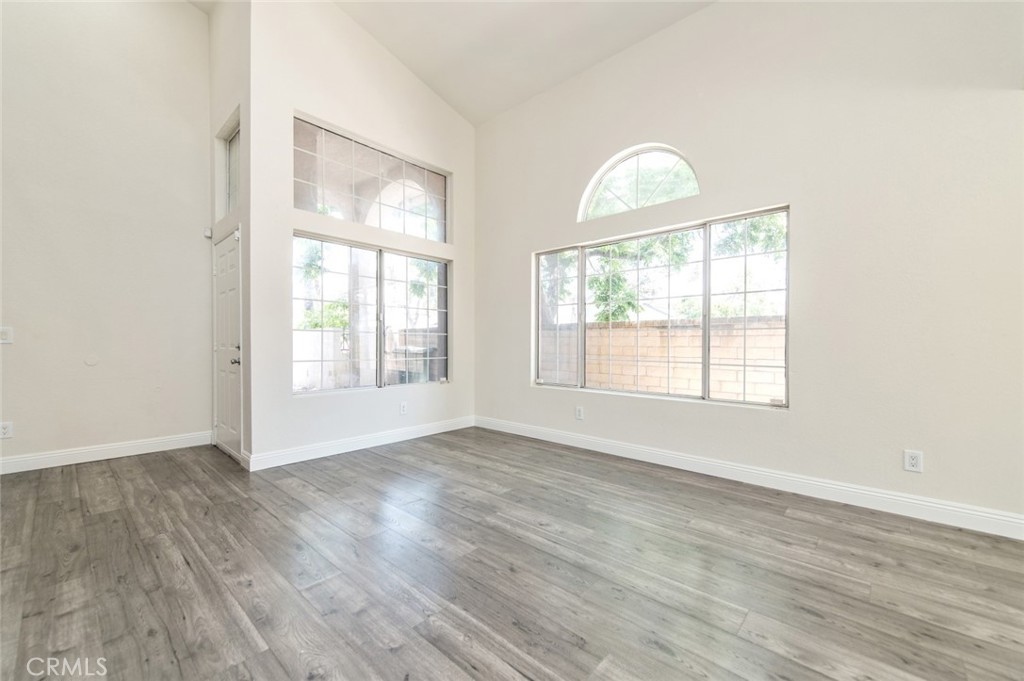 11157 Charleston Street Property Photo 11