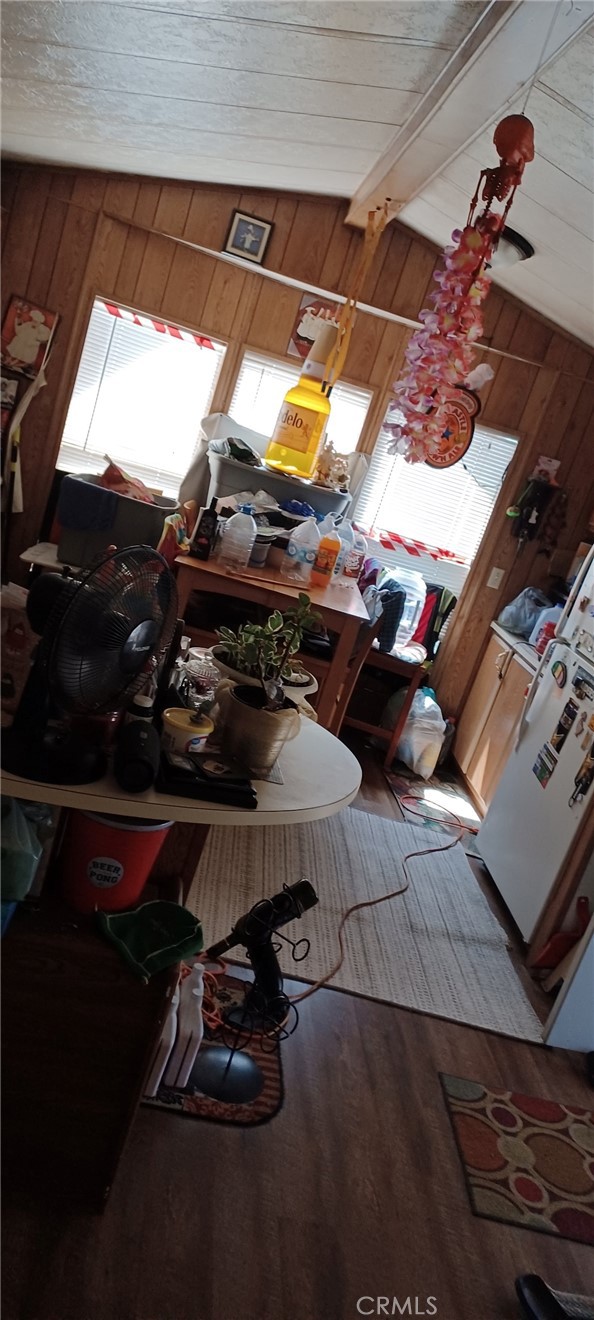 19003 Panther Avenue Property Photo 3