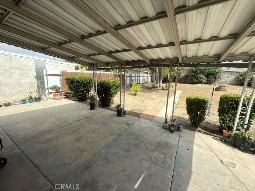 1528 W Virginia Street Property Photo 14