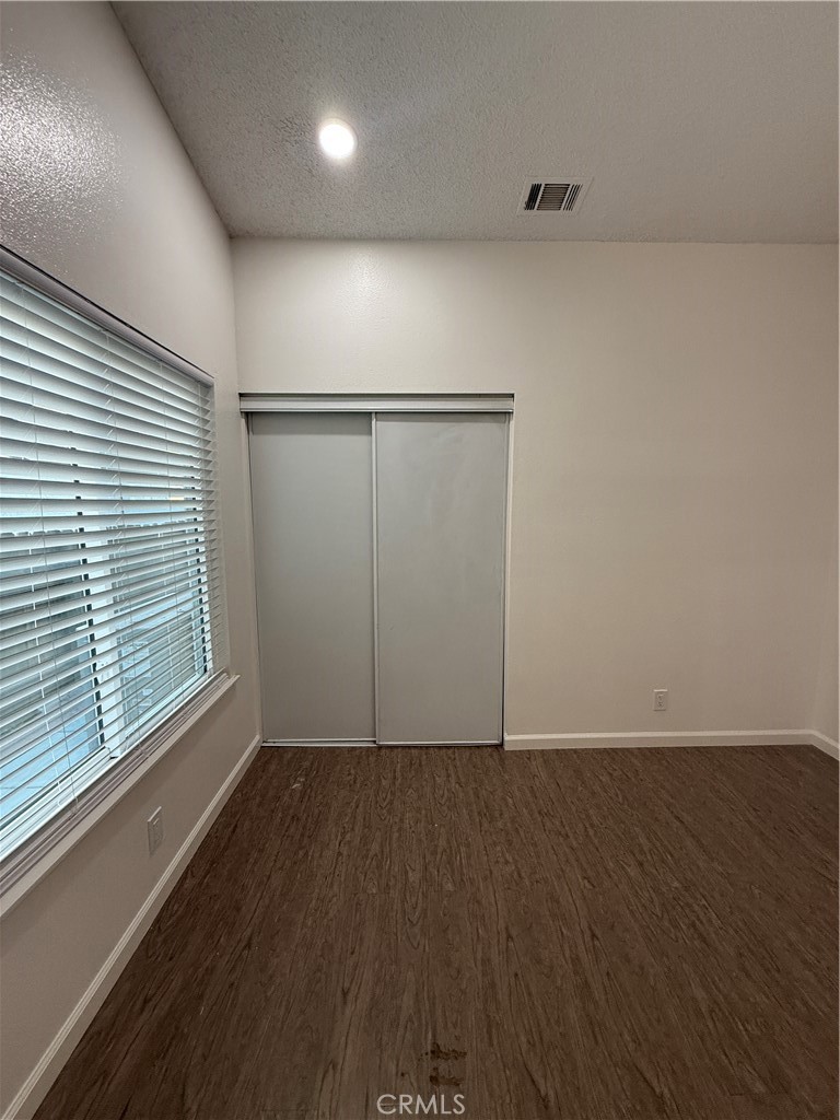 14164 Poplar Street Property Photo 10