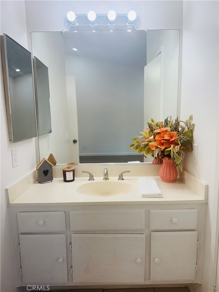 14164 Poplar Street Property Photo 17